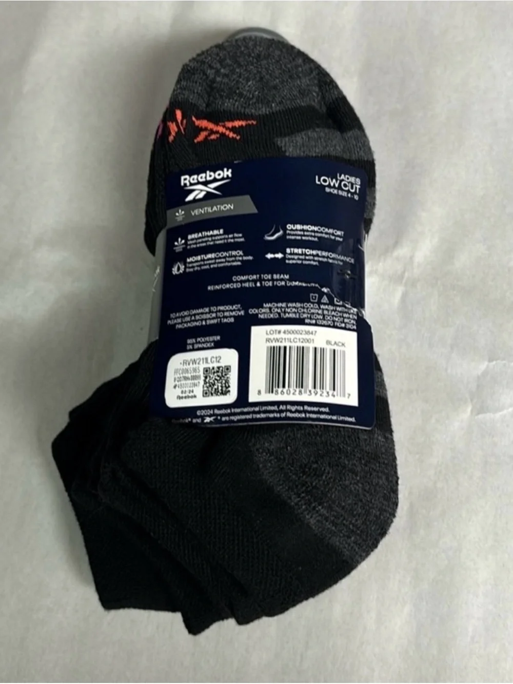 New Reebok Socks Women’s 6 Pair Black Low Cut Socks Casual Activewear Athletic